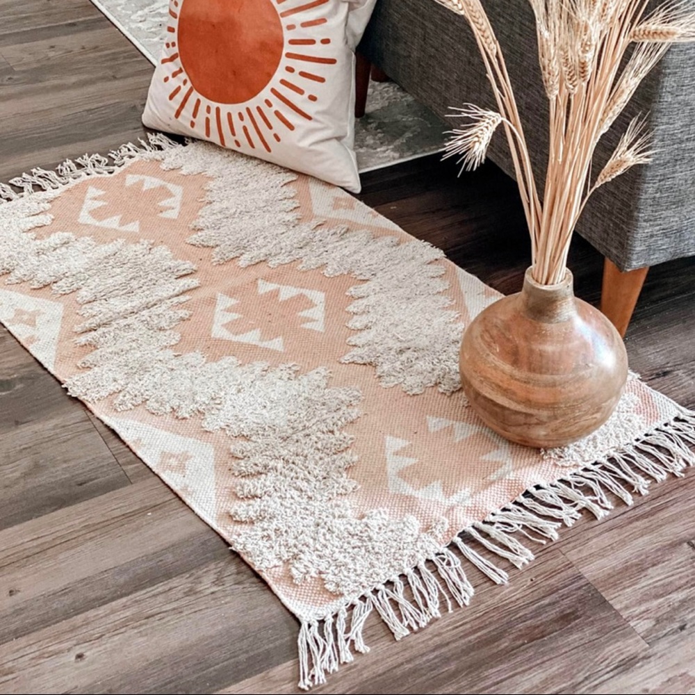 Cute Boho Fringe Tassle 2x3 Area Rug Mat Pink White